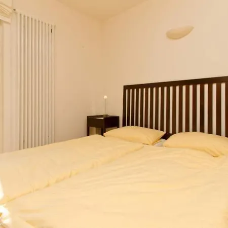 Apartment Artemis, 11 Korinth *